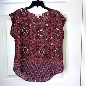 Maroon/black/white Decorative button back. NWOT